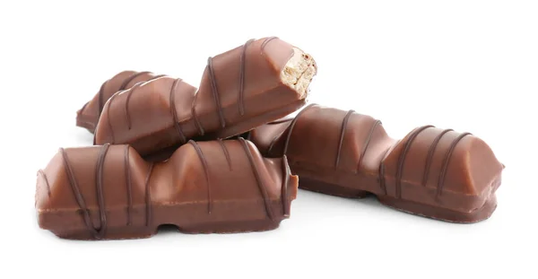 Trozos Sabrosas Barras Chocolate Sobre Fondo Blanco — Foto de Stock