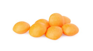 Lezzetli portakal çiğneyen diş etleri beyaza izole edilmiş.