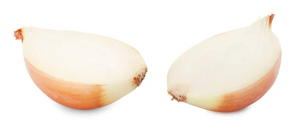 Kiye Bölünmüş Soğan Beyaza Izole Edilmiş — Stok fotoğraf