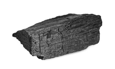 Beyaz üzerine izole edilmiş bir kömür parçası. Mineral yatakları