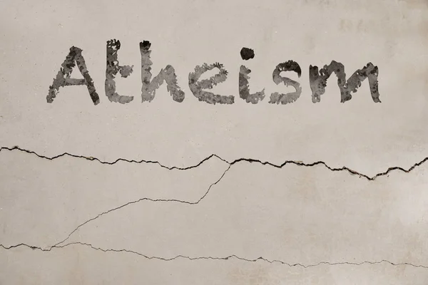 Αθεϊσμός Λέξης Στην Επιφάνεια Σκυροδέματος Στυλ Μαύρου Μελανιού Φιλοσοφική Θρησκευτική — Φωτογραφία Αρχείου