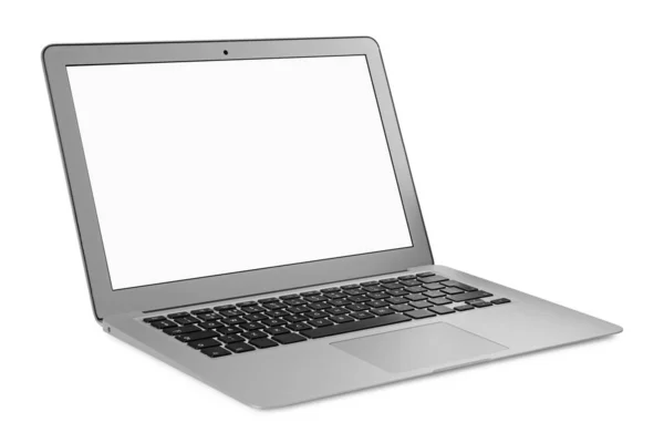 Современный Ноутбук Чистым Экраном Изолирован Белом — стоковое фото