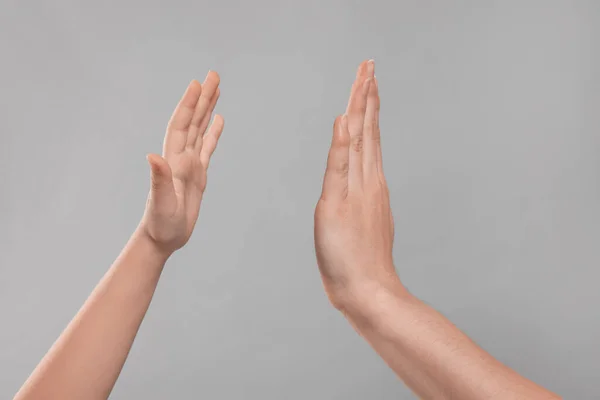 Mother Daughter Giving High Five Light Grey Background Closeup Hands — Stock Photo, Image