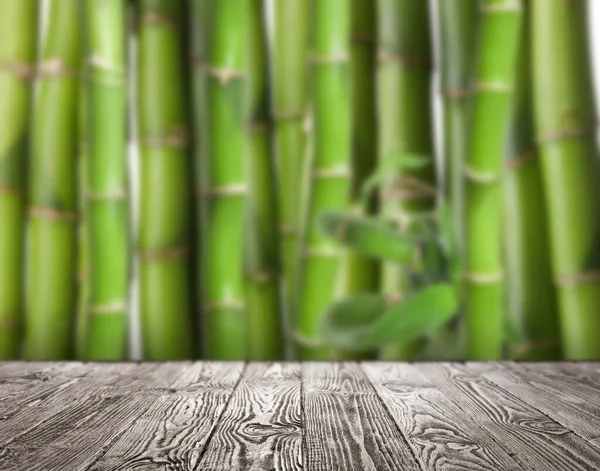 Empty Wooden Surface Blurred Green Bamboo Stems Space Design — Stock Photo, Image