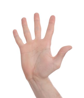 Beyaz arka planda beşlik çakan adam, yakın planda.