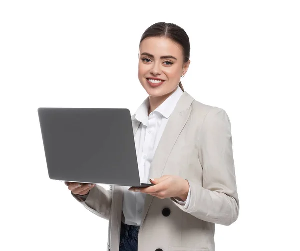 Wanita Bahagia Dengan Laptop Latar Belakang Putih — Stok Foto