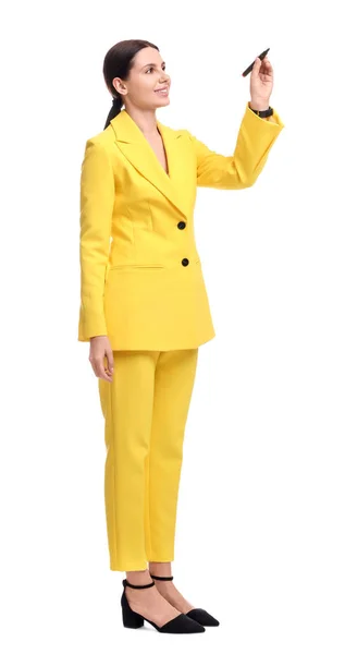 Schöne Geschäftsfrau Gelben Anzug Mit Filzstift Auf Weißem Hintergrund — Stockfoto