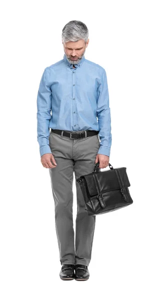 Зрелый Бизнесмен Стильной Одежде Портфелем Белом Фоне — стоковое фото