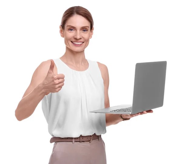 Piękny Szczęśliwy Bizneswoman Laptopem Pokazując Kciuk Górę Białym Tle — Zdjęcie stockowe