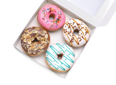 Lezzetli jöleli çöreklerle dolu bir kutu.