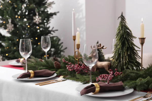 Beautiful Table Setting Christmas Decor Indoors — Stock Photo, Image