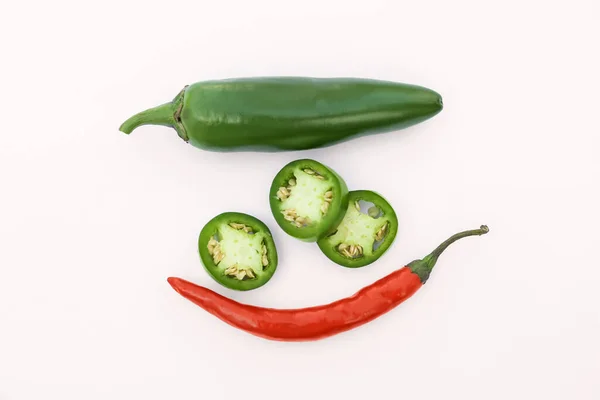 Whole Cut Hot Chili Peppers White Background Flat Lay — Stock Photo, Image