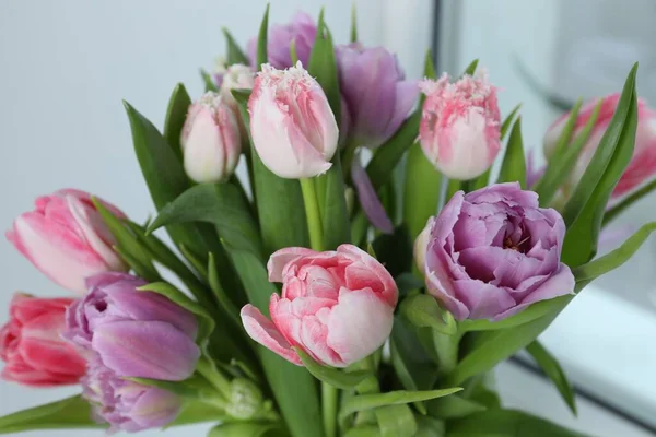 Красивый Букет Разноцветных Цветов Тюльпана Помещении Крупным Планом — стоковое фото