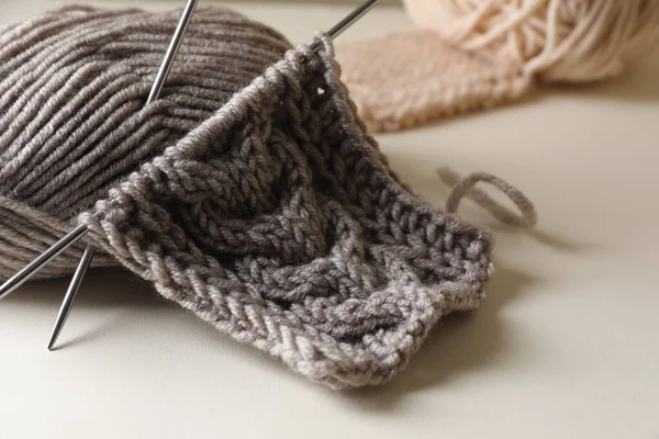 Knitting Soft Yarn Needles Beige Background Closeup — Stock Photo, Image