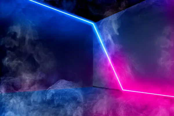 Duman Parlak Neon Işığı Odada — Stok fotoğraf