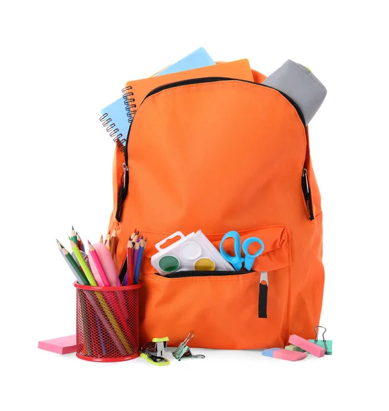 Stylischer Rucksack Mit Schulpapier Auf Weißem Hintergrund — Stockfoto