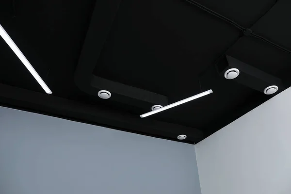 Black Ceiling Modern Lighting Office — Photo
