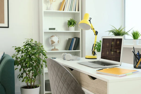 Cozy Workspace Laptop White Wooden Desk Home —  Fotos de Stock