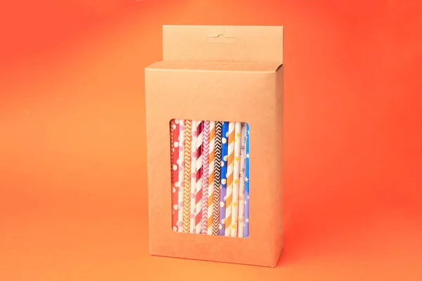 Box Many Paper Drinking Straws Orange Background — Foto de Stock