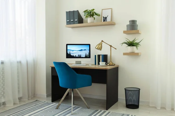 Cozy Workspace Computer Wooden Desk Comfortable Chair Home — Foto Stock