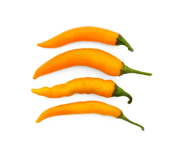 Verse Rauwe Hete Chili Paprika Witte Achtergrond Plat Gelegd — Stockfoto