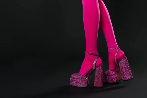 Жінка Рожевих Колготках Високих Підборах Взуття Платформою Квадратними Пальцями Чорному — стокове фото