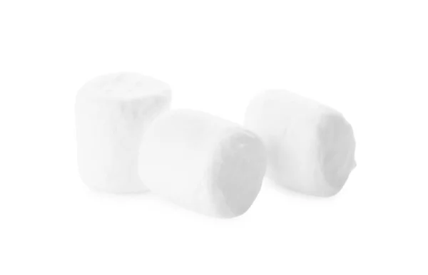 Deliciosos Marshmallows Inchados Doces Isolados Branco — Fotografia de Stock