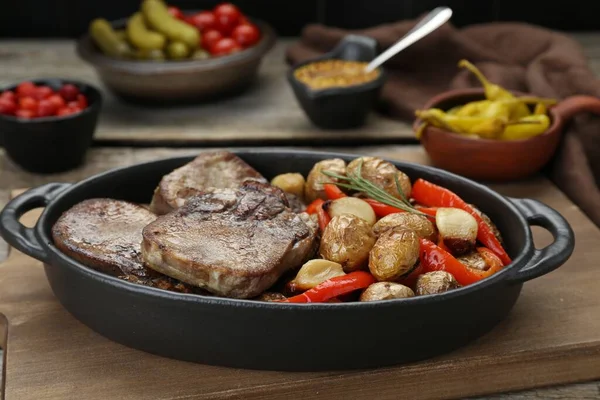 Tasty Beef Tongue Pieces Potatoes Pepper Rosemary Wooden Board Closeup — Stock Photo, Image