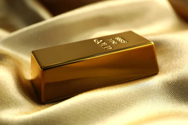 Gold Bar Shiny Silk Fabric Closeup — Fotografia de Stock