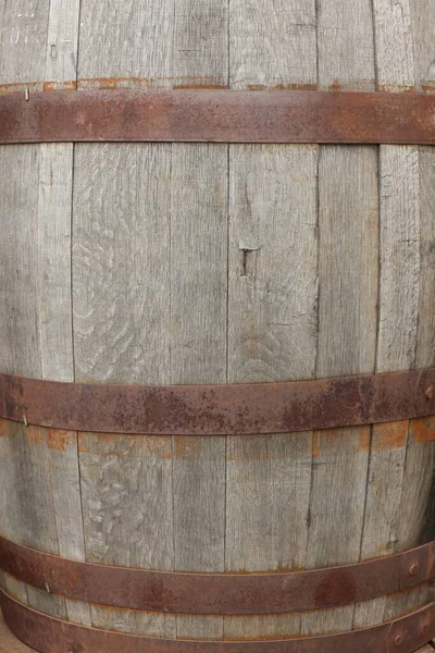 Tradycyjna Drewniana Lufa Jako Tło Zbliżenie Produkcja Wina — Zdjęcie stockowe