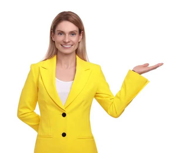 Schöne Glückliche Geschäftsfrau Einladend Auf Weißem Hintergrund — Stockfoto