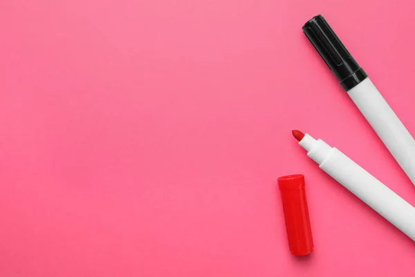Bright Color Markers Pink Background Flat Lay Space Text — Stockfoto