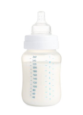 Besleme şişe süt beyaz arka plan üzerinde ile