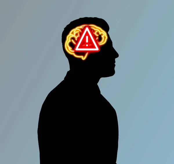 Silhouet Van Mens Met Afbeelding Van Hersenen Waarschuwingsbord Symboliseert Geheugenverlies — Stockfoto