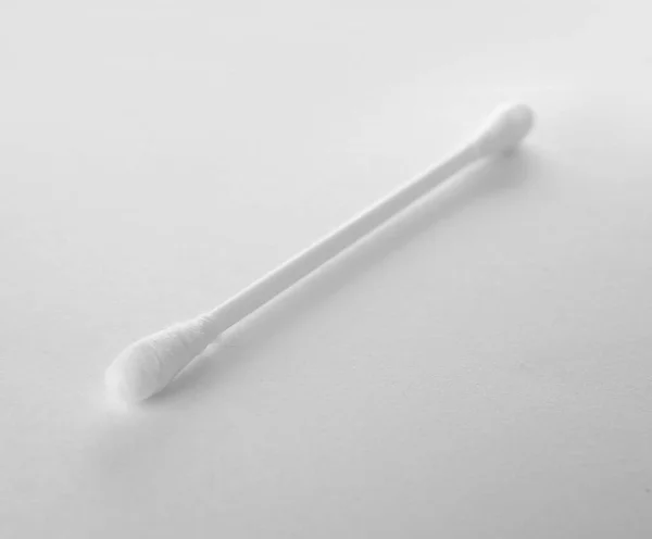 Limpe Botão Algodão Isolado Branco Acessório Higiênico — Fotografia de Stock