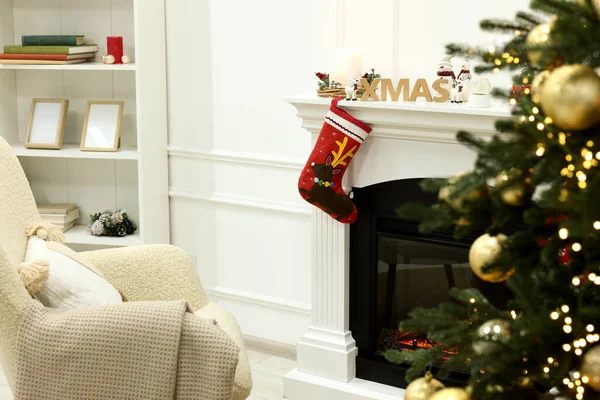 Prachtige Kerstboom Decor Woonkamer Interieur Ontwerp — Stockfoto