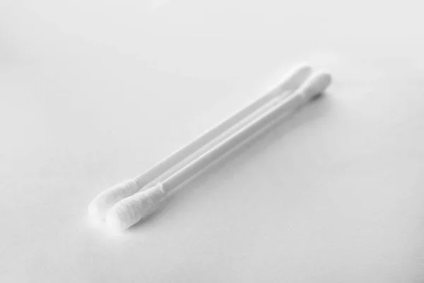 Clean Cotton Buds White Background Hygienic Accessory — Stock Photo, Image