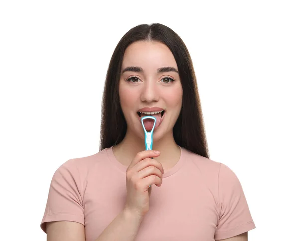 Glückliche Frau Bürstet Ihre Zunge Mit Reiniger Auf Weißem Hintergrund — Stockfoto