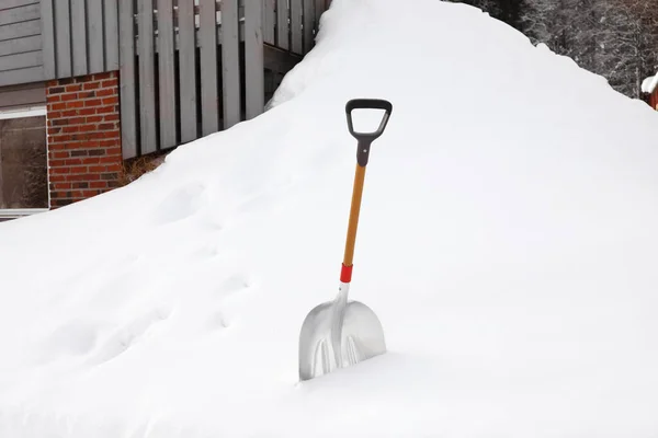 Metal Shovel Large Snowbank Winter Day — Stock Photo, Image