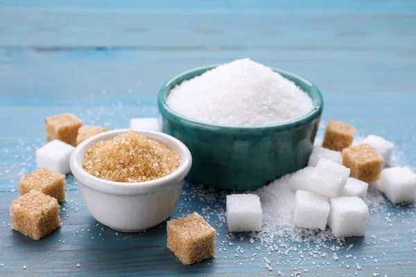 Diversi Tipi Zucchero Sul Tavolo Legno Azzurro — Foto Stock