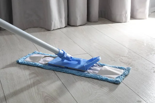 Cleaning White Parquet Floor Mop Closeup — Stock Photo, Image