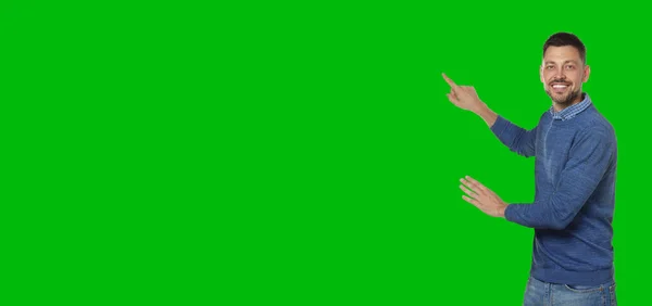 Composição Chave Chroma Broadcaster Contra Tela Verde Design Banner — Fotografia de Stock