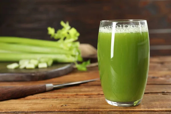 Glass Fresh Celery Juice Wooden Table Closeup Space Text — Stock Photo, Image