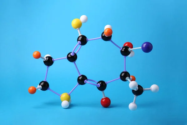 Estrutura Molécula Fundo Azul Claro Modelo Químico — Fotografia de Stock