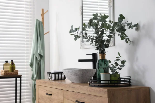 Beautiful Eucalyptus Branches Vessel Sink Bathroom Vanity Interior Design — Stock Fotó