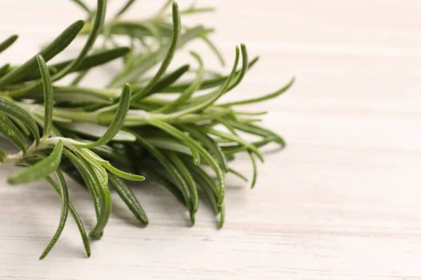 Fresh Green Rosemary White Wooden Table Closeup Space Text — Stock Photo, Image