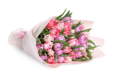 Güzel bir buket lale bembeyaz.