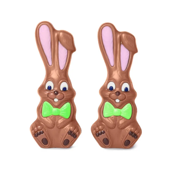 Два Шоколадних Кролика Ізольовані Білому Великоднє Святкування — стокове фото