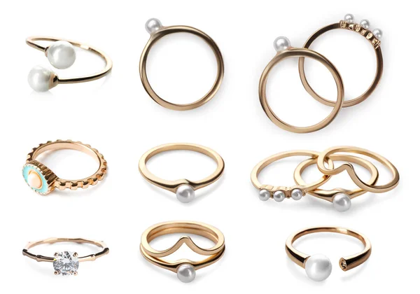 Colagem Com Diferentes Anéis Dourados Isolados Branco — Fotografia de Stock