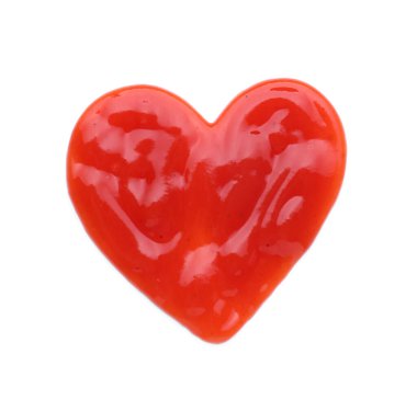 Lezzetli ketçaptan yapılmış kalp beyaz, üstten görünüyor.